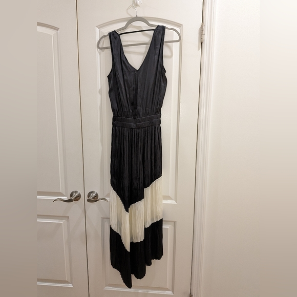 10. NWT RAMY BROOK SHINY GIA DRESS - Picture 3 of 6